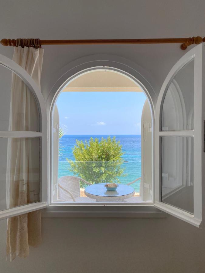 Beautiful House In Front Of The Sea Apartment Gazi Ngoại thất bức ảnh